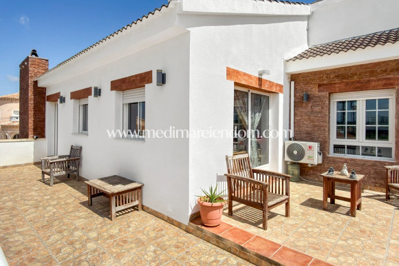 Reventa - Villa independiente - Ciudad Quesada