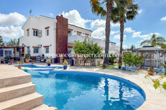 Reventa - Villa independiente - Ciudad Quesada