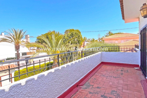 Reventa - Villa independiente - Orihuela Costa - Cabo Roig