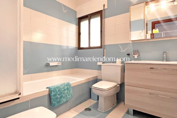 Reventa - Villa independiente - Orihuela Costa - Cabo Roig