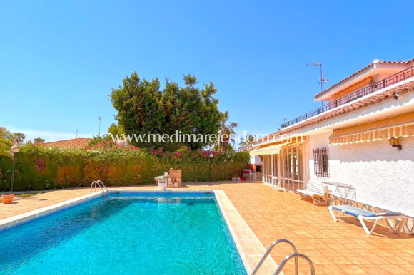 Reventa - Villa independiente - Orihuela Costa - Cabo Roig