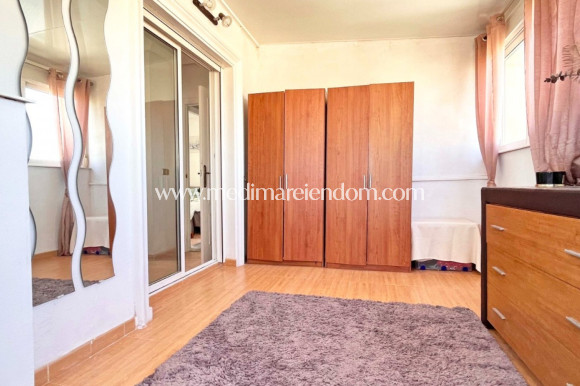 Reventa - Villa independiente - Orihuela Costa - La Zenia