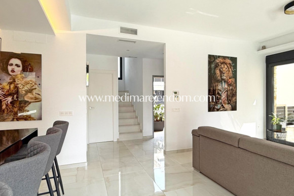 Reventa - Villa independiente - Orihuela Costa - Lomas de Cabo Roig