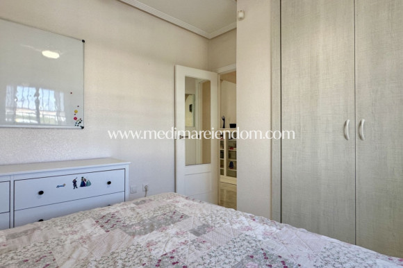 Reventa - Villa independiente - Orihuela Costa - Los Dolses