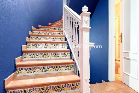 Reventa - Villa independiente - Orihuela Costa - Punta Prima