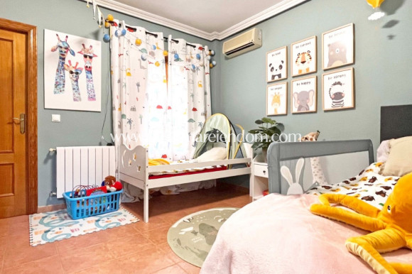 Reventa - Villa independiente - Orihuela Costa - Punta Prima