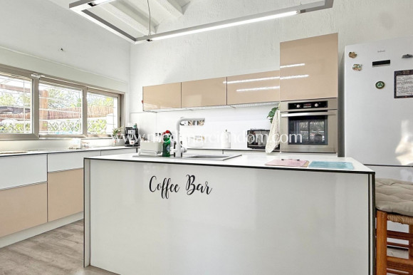 Reventa - Villa independiente - Orihuela Costa - Punta Prima