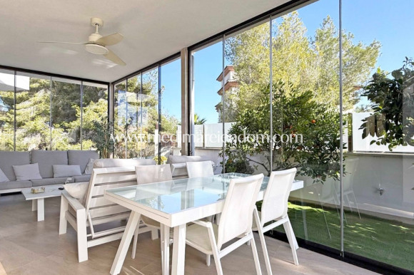 Reventa - Villa independiente - Orihuela Costa - Villamartín