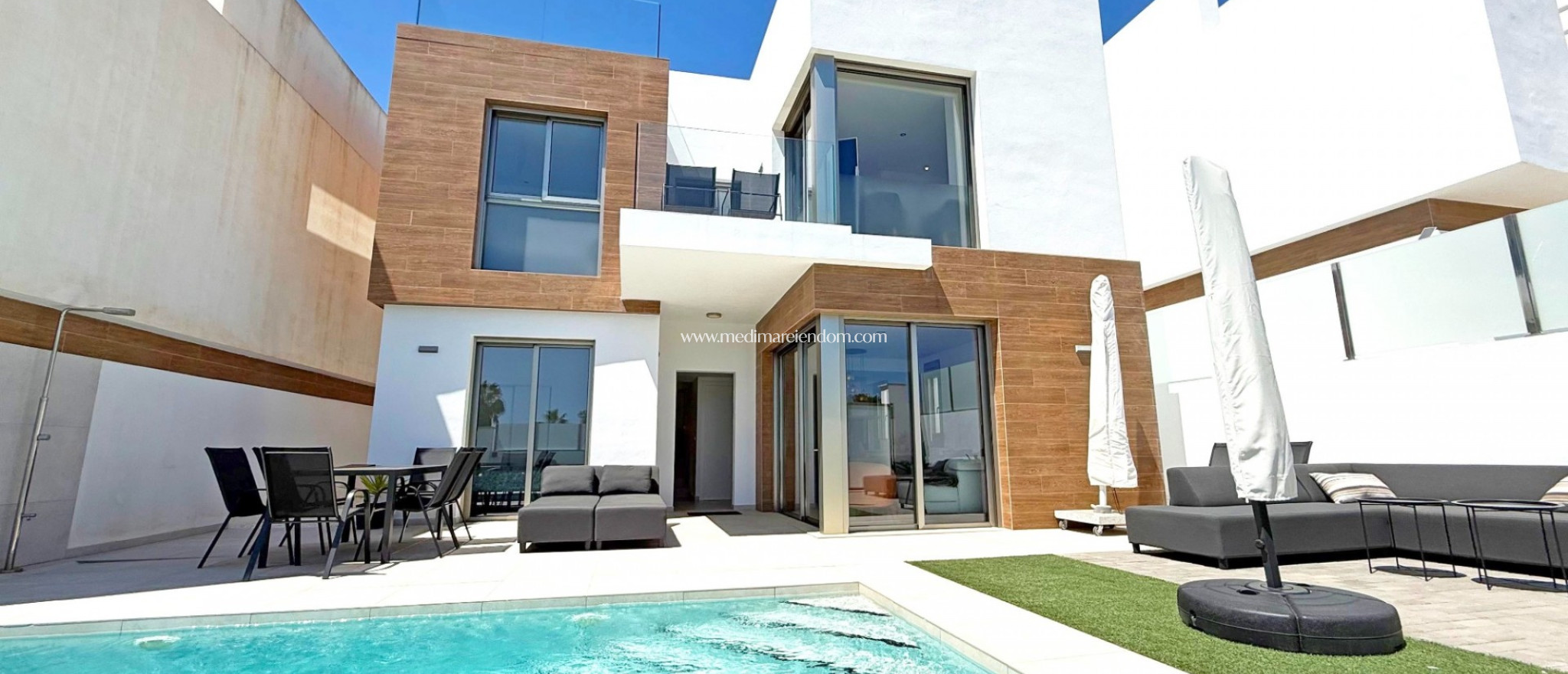 Reventa - Villa independiente - Orihuela Costa - Villamartín