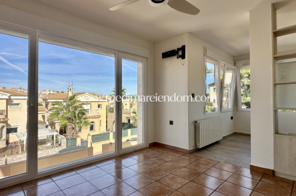 Reventa - Villa independiente - Orihuela Costa - Villamartín