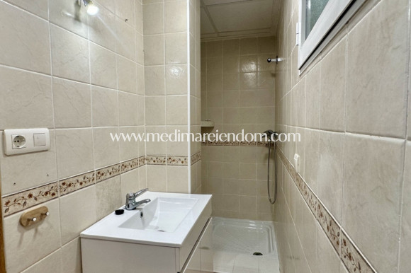 Reventa - Villa independiente - Orihuela Costa - Villamartín