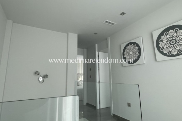 Reventa - Villa independiente - Torrevieja - Los Altos