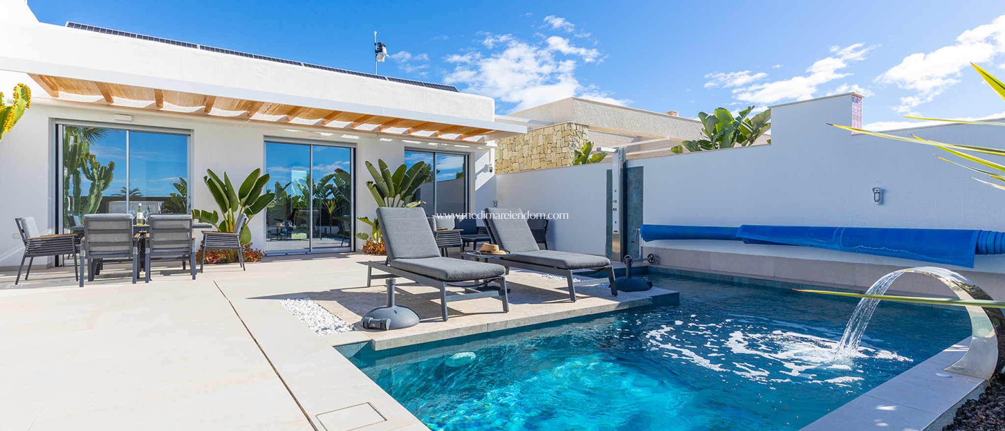 Reventa - Villa - Los Montesinos - La Herrada