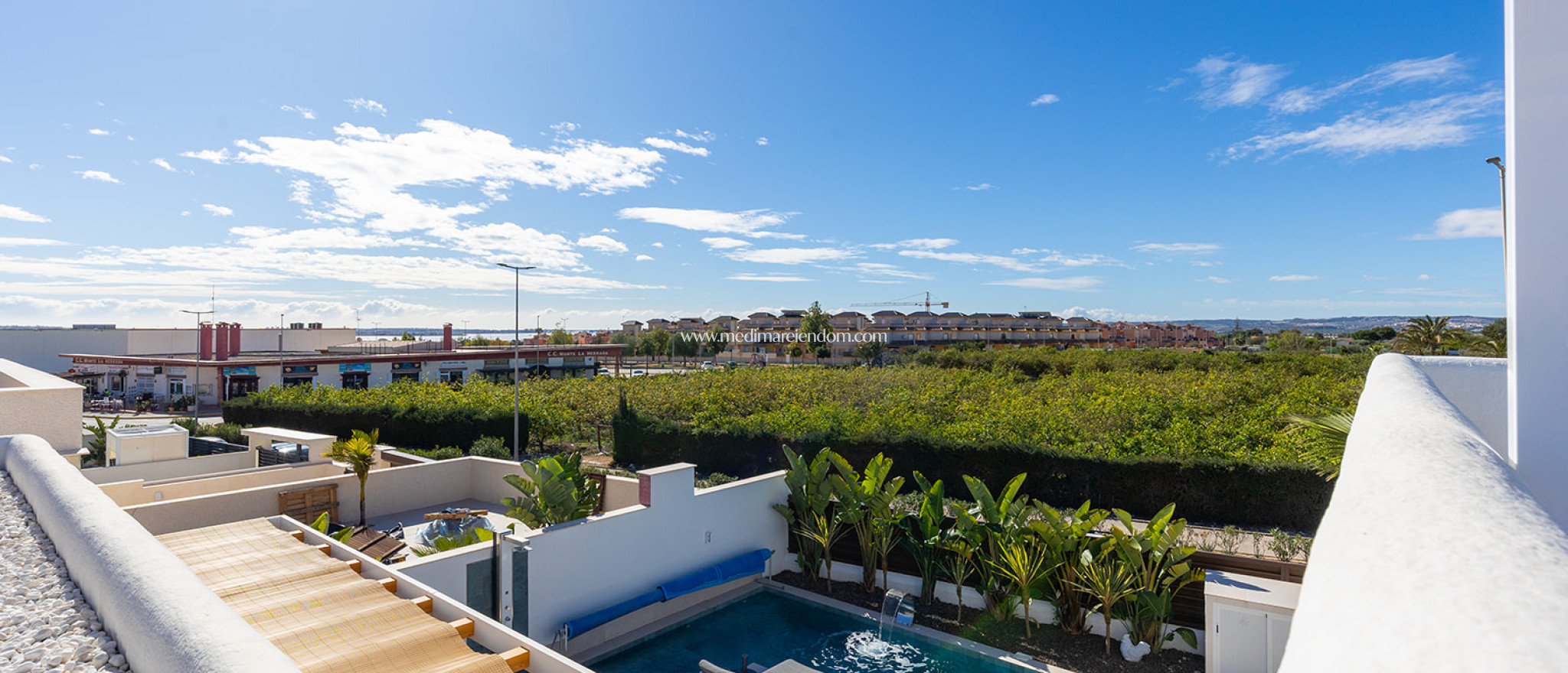 Reventa - Villa - Los Montesinos - La Herrada