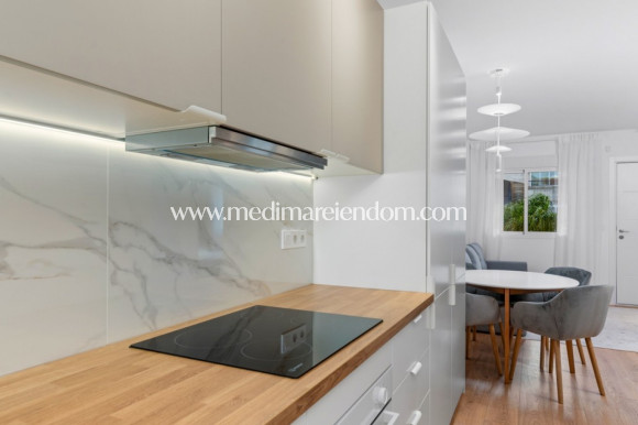 Revente - Appartement - Orihuela Costa - Punta Prima