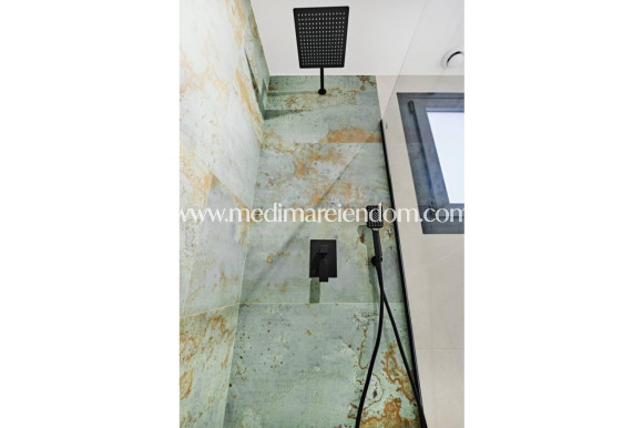 Revente - Appartement - Torrevieja - La Veleta