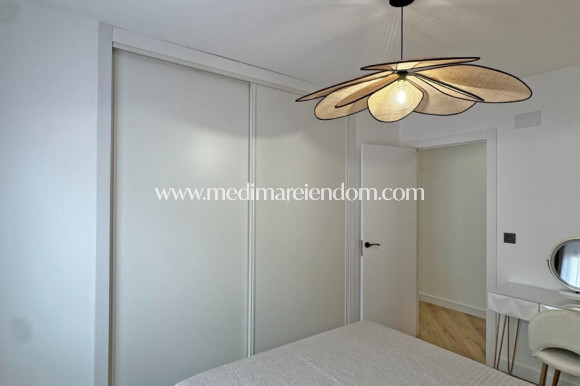 Revente - Appartement - Torrevieja - Parque las naciones