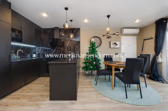 Revente - Appartement - Torrevieja - Playa De Los Locos