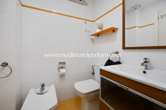 Revente - Appartement - Torrevieja - Playa Del Cura