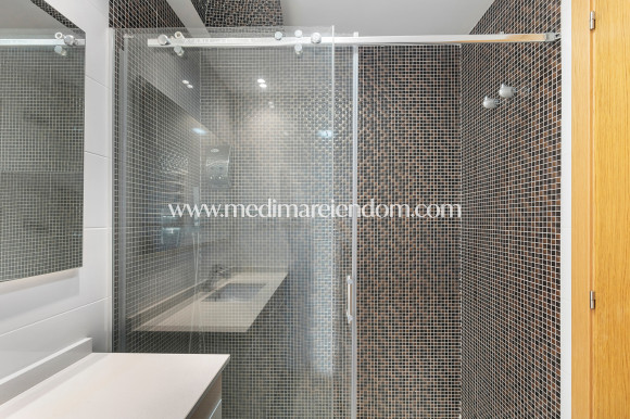 Revente - Appartement - Torrevieja - Punta Prima