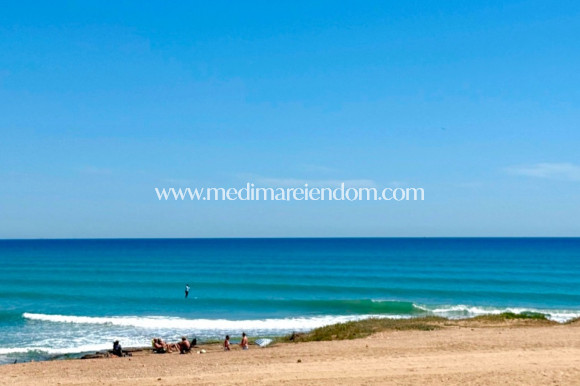 Revente - Appartement - Torrevieja - Torrelamata - La Mata