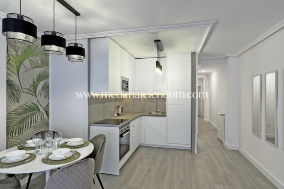 Revente - Appartement - Torrevieja - Torrevieja town