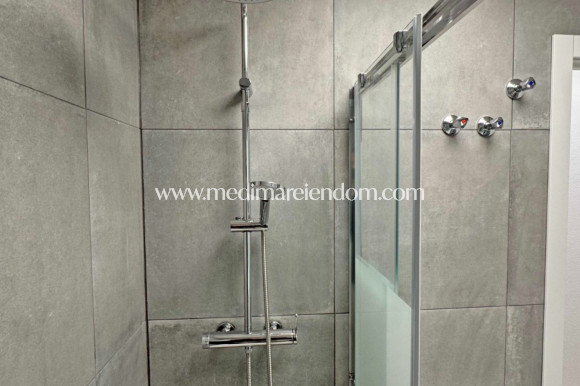 Revente - Appartement - Torrevieja - Torrevieja town