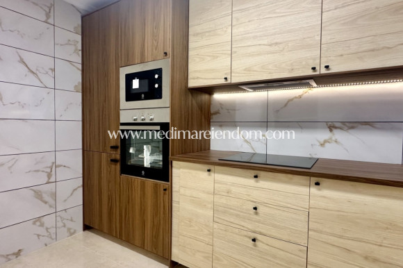 Revente - Maison de ville - San Miguel de Salinas