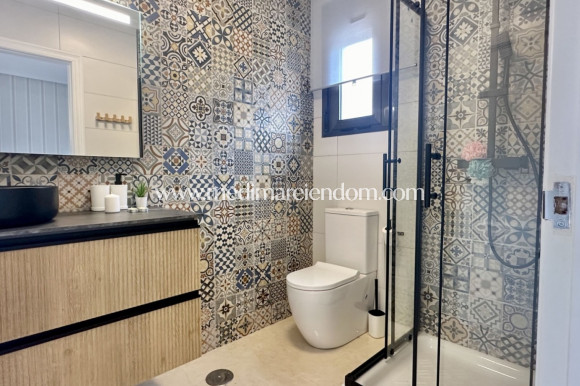 Revente - Maison de ville - San Miguel de Salinas