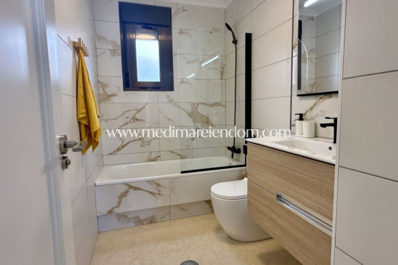 Revente - Maison de ville - San Miguel de Salinas