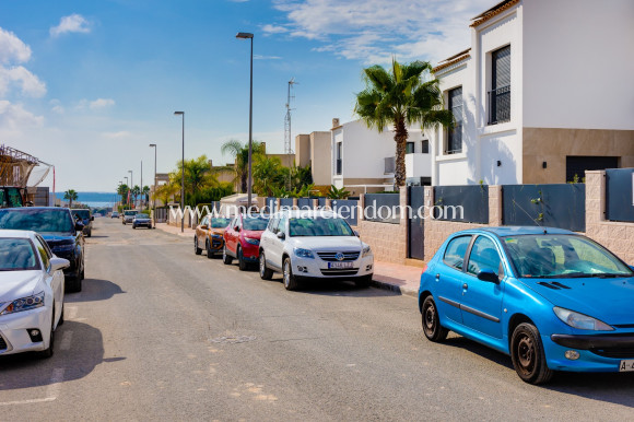 Revente - Villa - Ciudad Quesada
