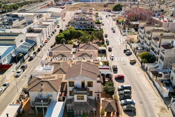 Revente - Villa individuelle - Orihuela Costa - Punta Prima