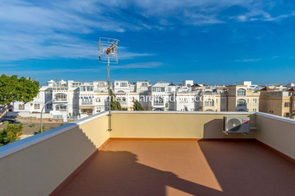 Revente - Villa individuelle - Orihuela Costa - Villamartín
