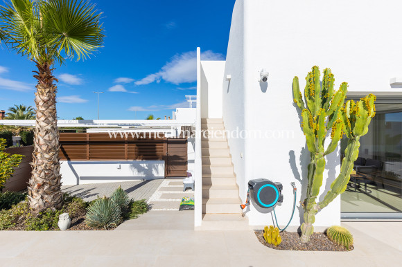 Revente - Villa - Los Montesinos - La Herrada