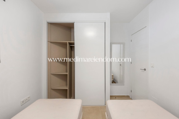 Revente - Villa - Orihuela Costa - La Zenia
