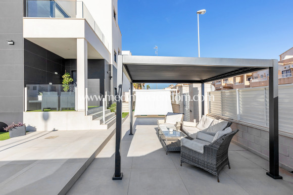 Revente - Villa - Orihuela Costa