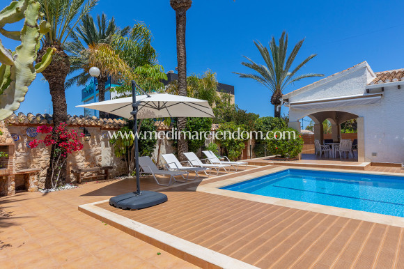 Revente - Villa - Orihuela - Orihuela Costa