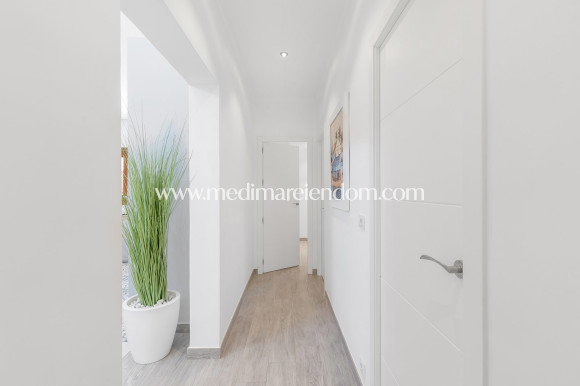 Revente - Villa - Orihuela - Orihuela Costa