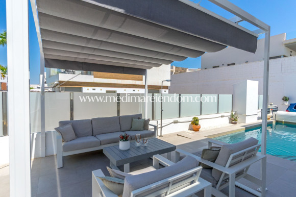 Revente - Villa - Orihuela - Villamartin