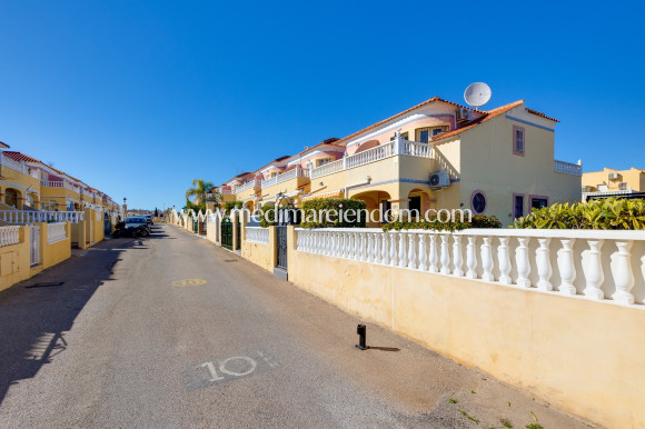 Revente - Villa - Orihuela - Villamartin