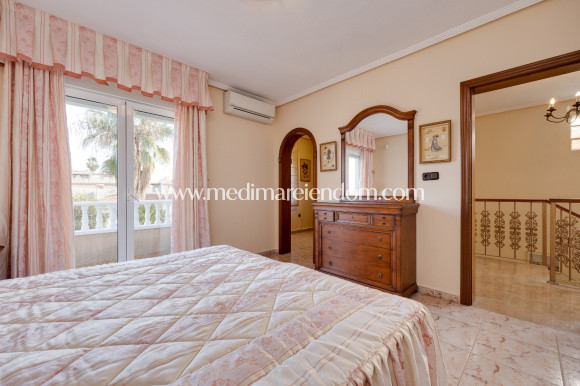 Revente - Villa - Torrevieja - El Chaparral