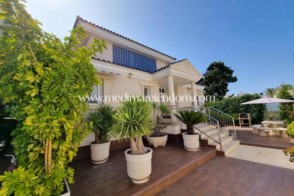 Revente - Villa - Torrevieja - La Mata