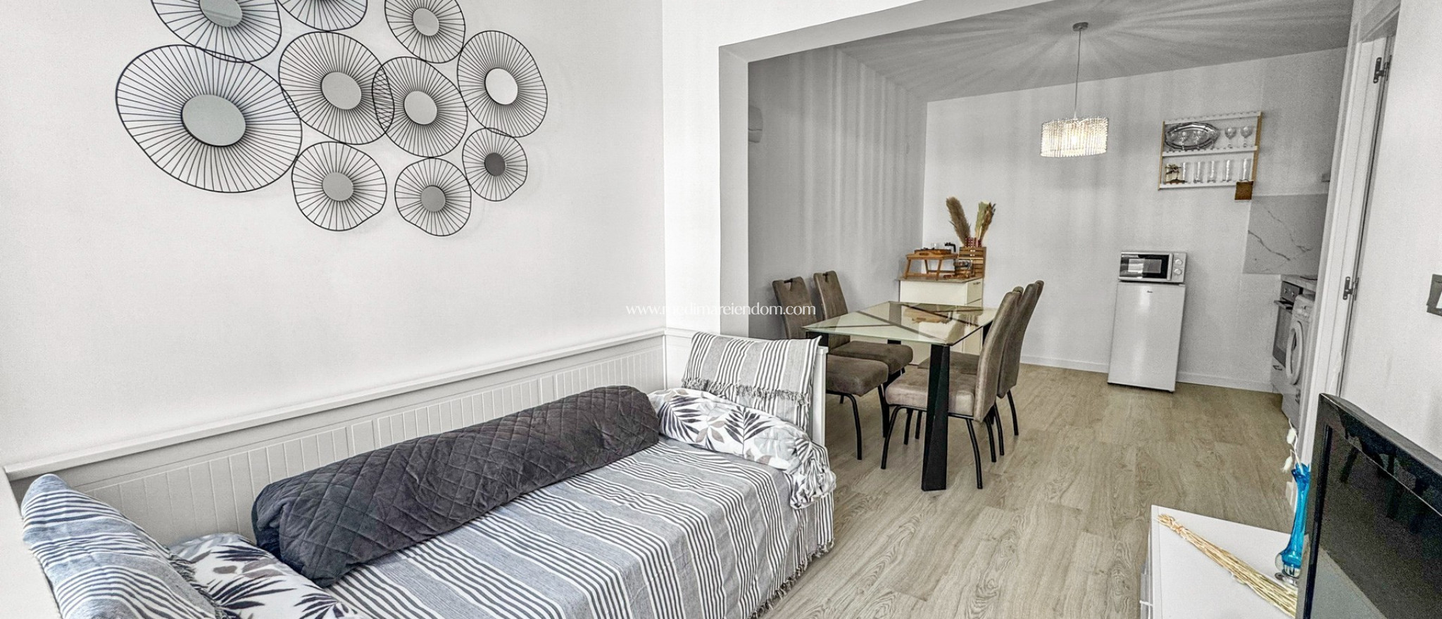 Sala - Bungalow - Torrevieja - Los Balcones - Los Altos del Edén
