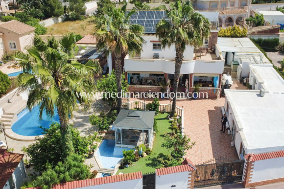 Sala - Fristående villa - Ciudad Quesada
