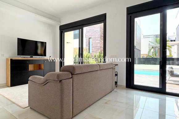 Sala - Fristående villa - Orihuela Costa - Lomas de Cabo Roig