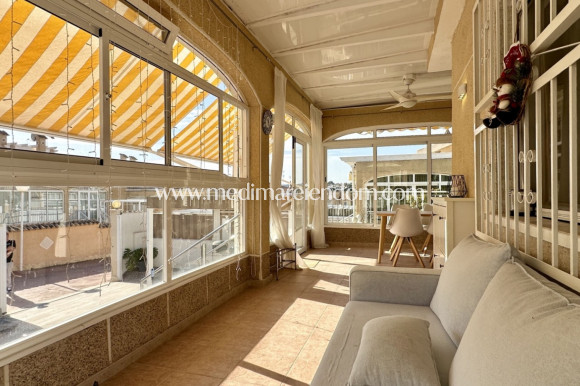 Sala - Fristående villa - Orihuela Costa - Los Dolses