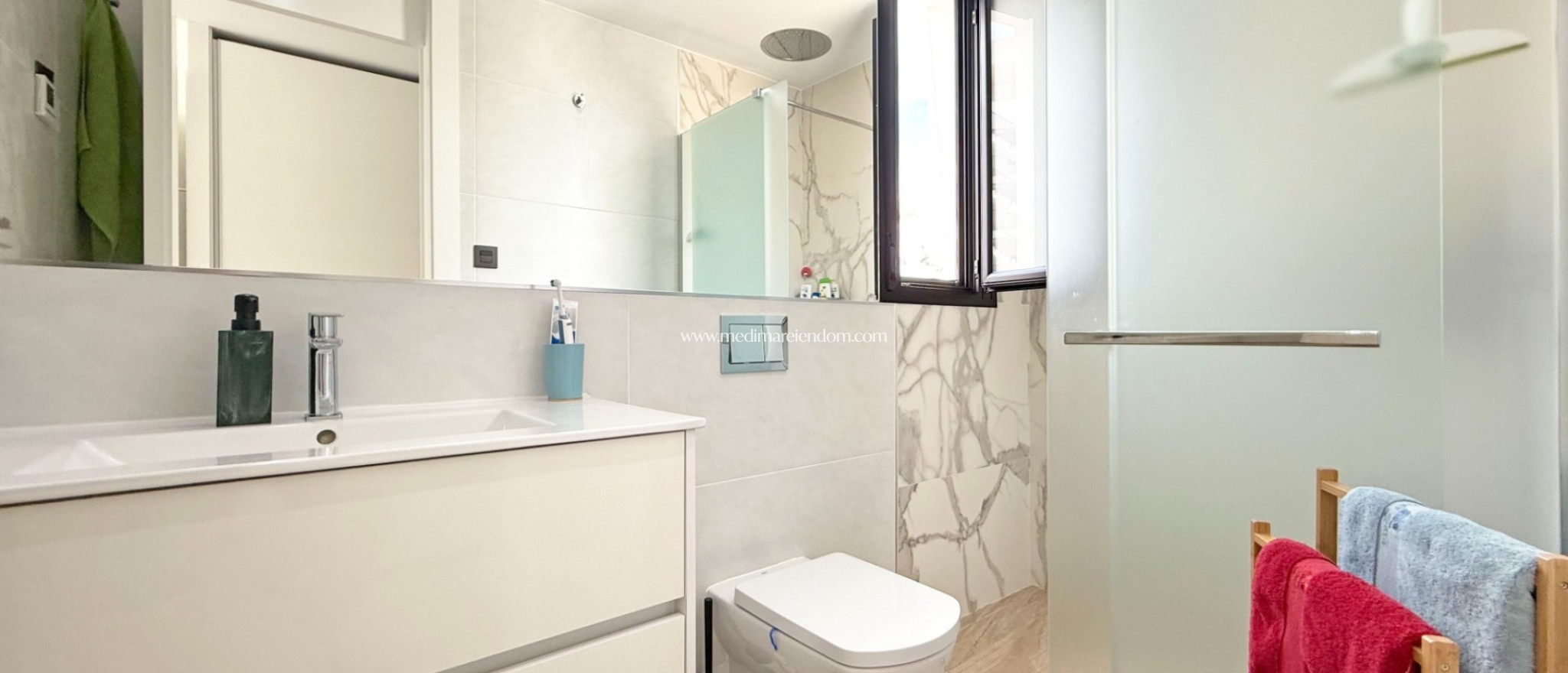 Sala - Fristående villa - Orihuela Costa - Villamartín