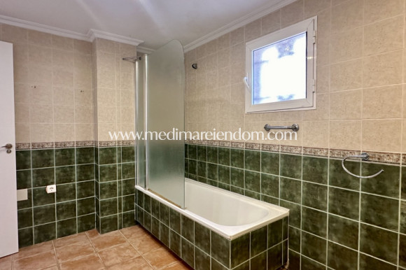 Sala - Fristående villa - Orihuela Costa - Villamartín