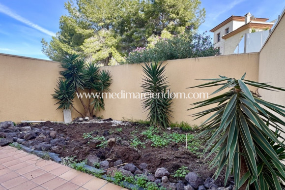 Sala - Fristående villa - Orihuela Costa - Villamartín