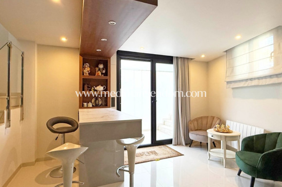 Sala - Fristående villa - Orihuela Costa - Villamartín